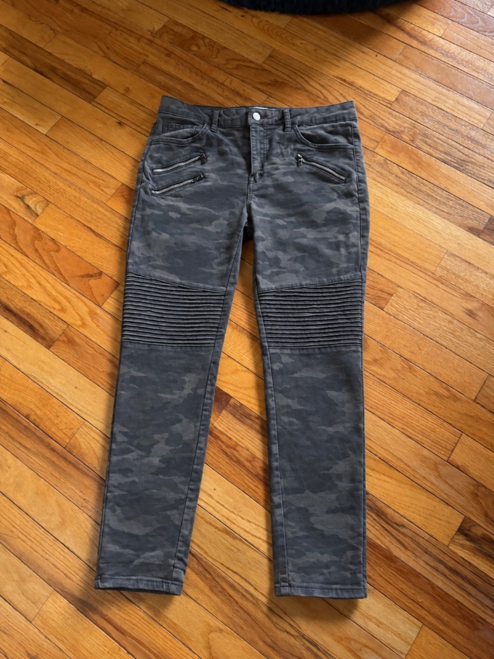 Zara Camo Stretch Skinny Moto Pant